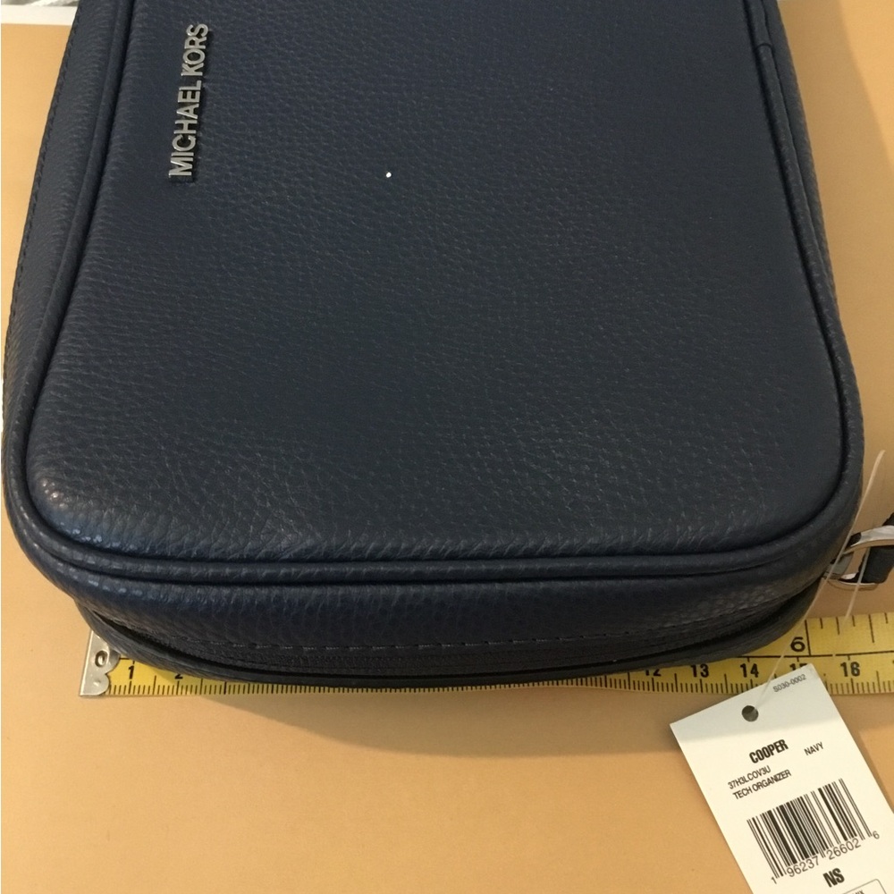 NWT Michael Kors Mens Cooper Tech Travel Organizer- Navy Blue - Picture 8 of 10